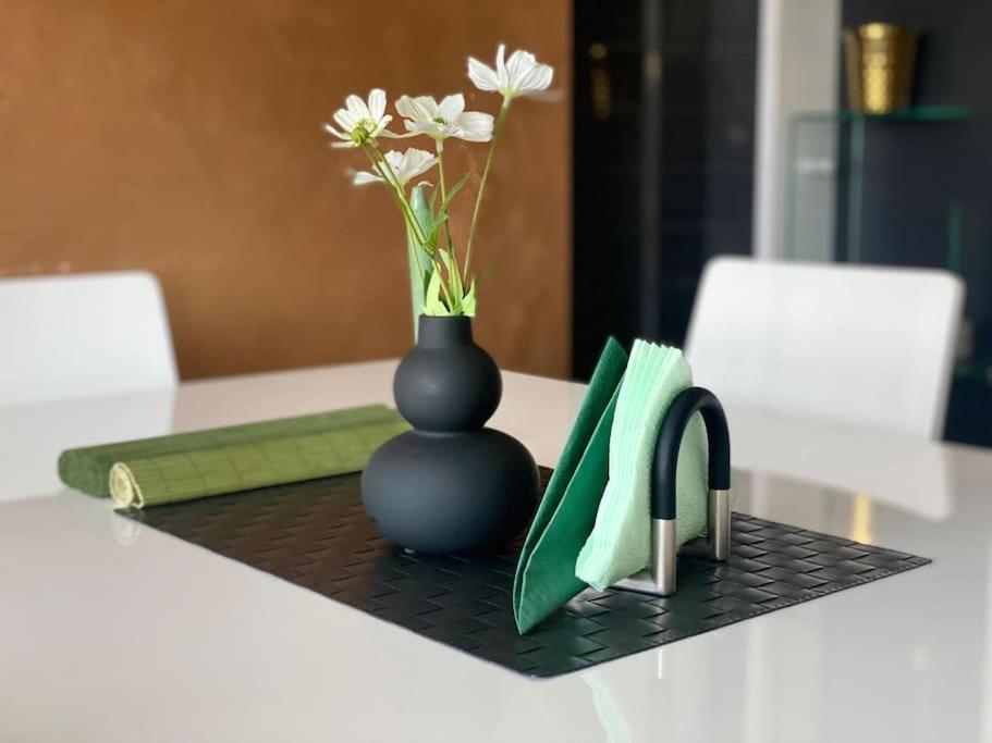 Lovely 1-Bedroom Apartament With Free Parking Sofia Exterior foto